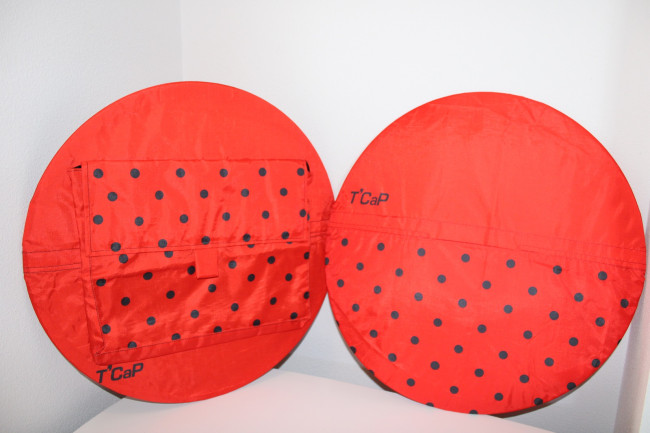 Duo d\'enjolieroues avec 1 grande poche pour cahier de communication + 1 enjolieroue assortie